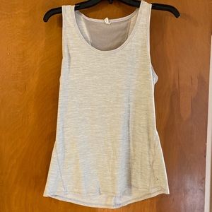 Light gray v neck mesh workout tank
